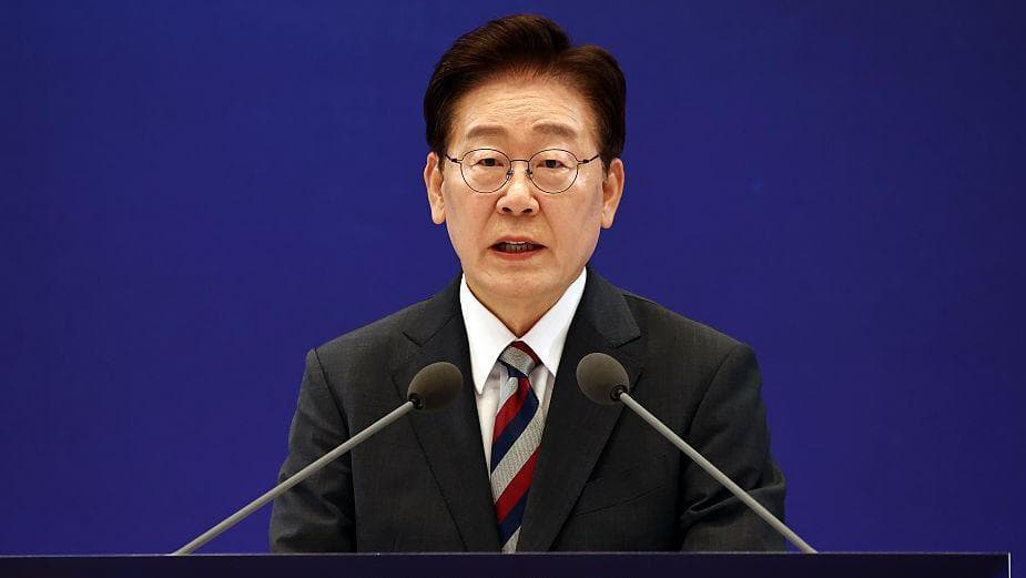 South Korea Commits $880B to Chips, Robotics, AI